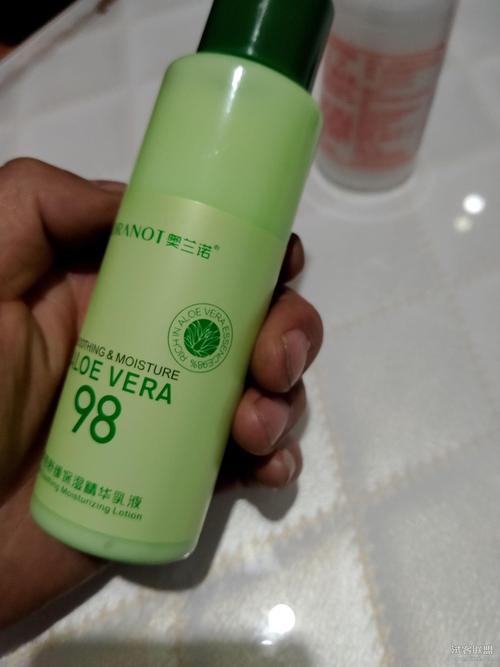 芦荟乳液120ml 不可花信